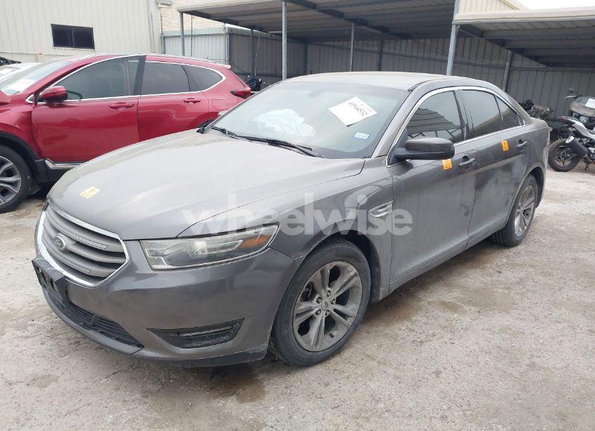 Photo 2 of 2015 Ford Taurus SEL (VIN 1FAHP2E85FG209085)