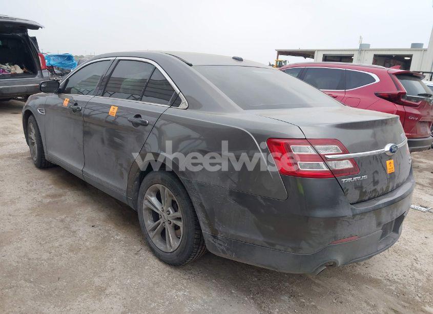 Photo 3 of 2015 Ford Taurus SEL (VIN 1FAHP2E85FG209085)