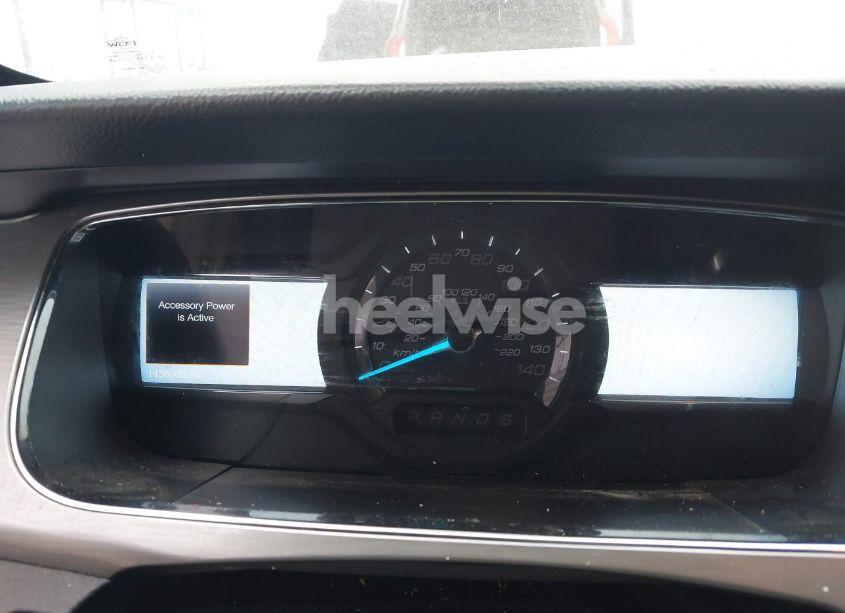 Photo 7 of 2015 Ford Taurus SEL (VIN 1FAHP2E85FG209085)