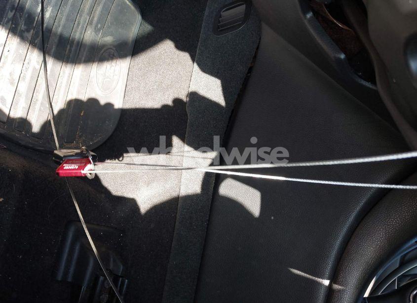 Photo 11 of 2013 Ford Taurus SEL (VIN 1FAHP2E86DG101975)