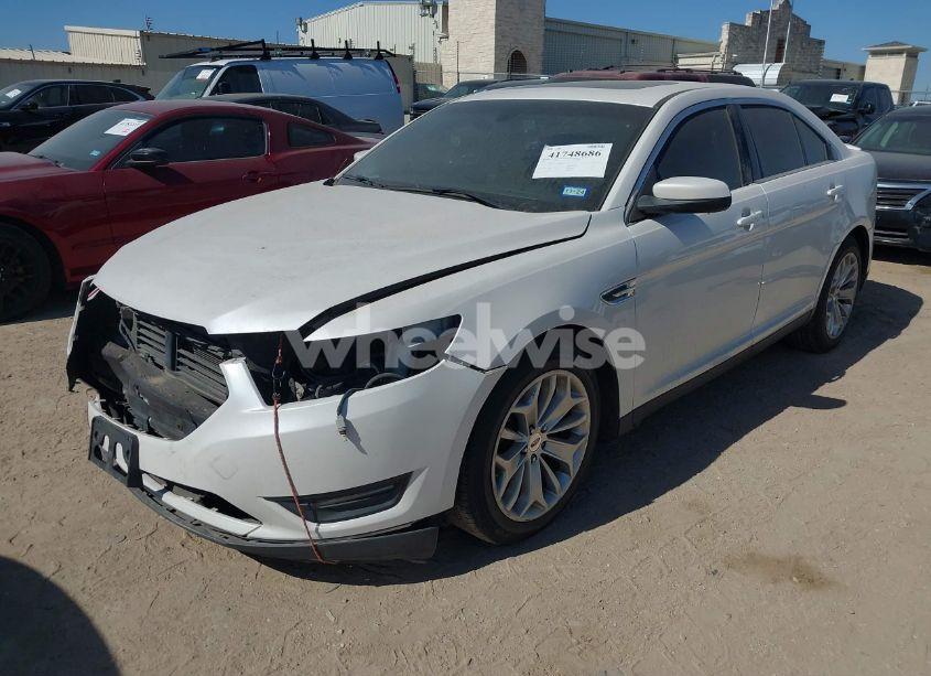 Photo 2 of 2013 Ford Taurus SEL (VIN 1FAHP2E86DG159407)