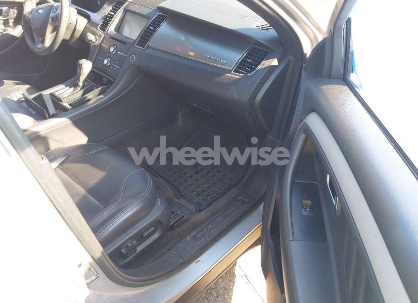 Photo 5 of 2014 Ford Taurus SEL (VIN 1FAHP2E86EG131298)