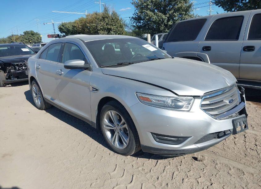2014 Ford Taurus SEL (VIN 1FAHP2E86EG147954) main photo