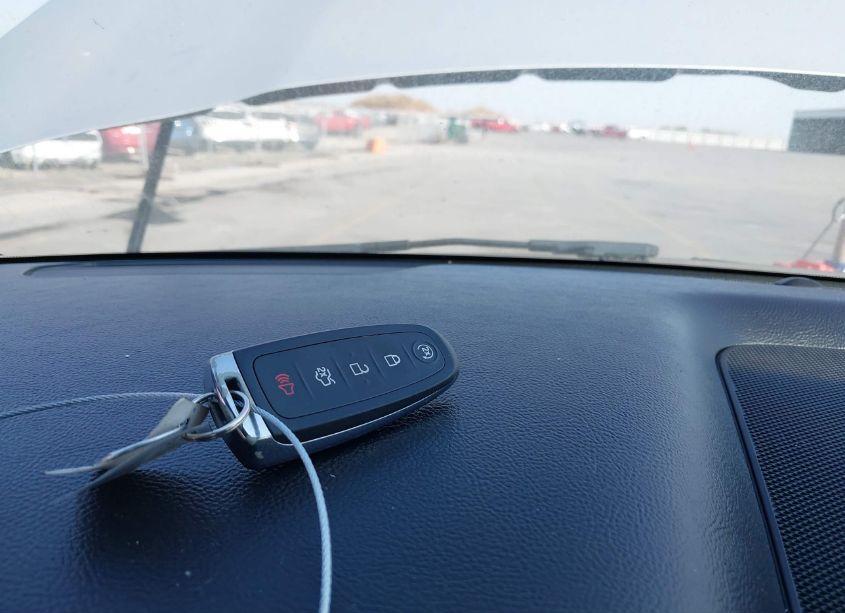 Photo 11 of 2015 Ford Taurus SEL (VIN 1FAHP2E86FG104250)