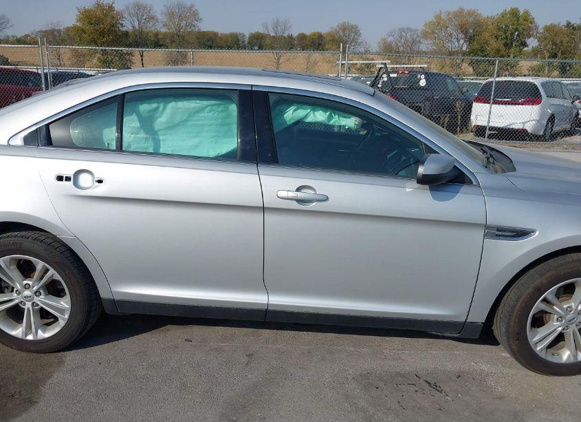 Photo 14 of 2015 Ford Taurus SEL (VIN 1FAHP2E86FG104250)