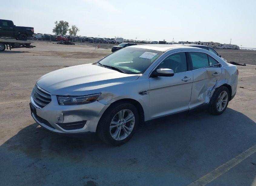 Photo 2 of 2015 Ford Taurus SEL (VIN 1FAHP2E86FG104250)