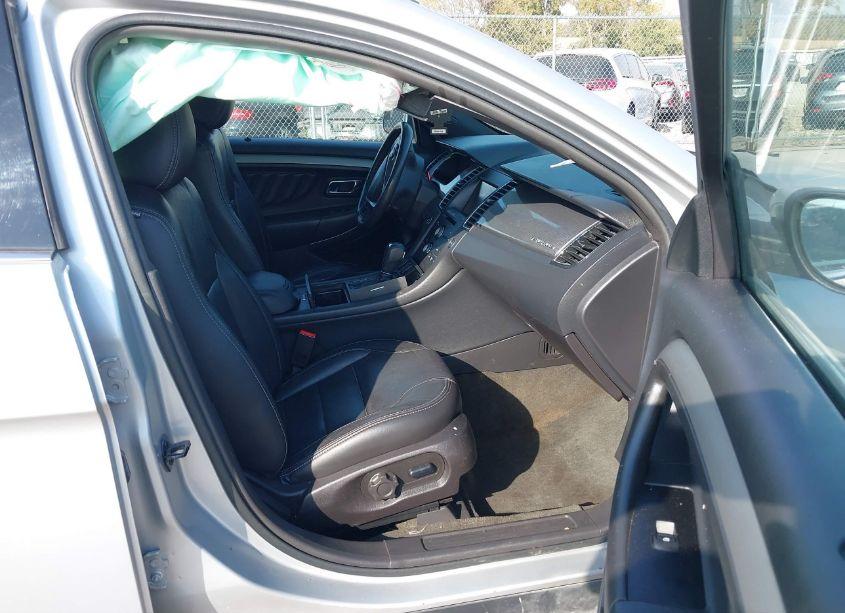 Photo 5 of 2015 Ford Taurus SEL (VIN 1FAHP2E86FG104250)