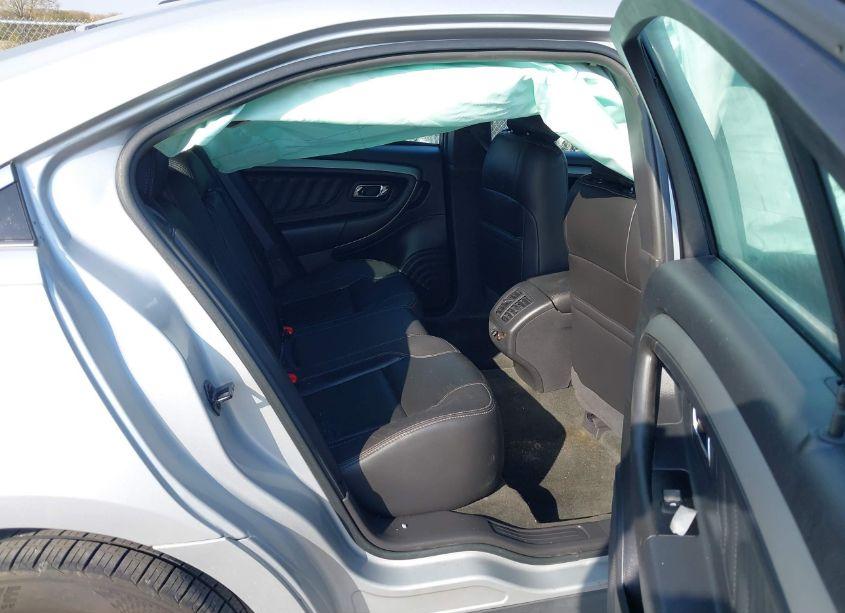 Photo 8 of 2015 Ford Taurus SEL (VIN 1FAHP2E86FG104250)