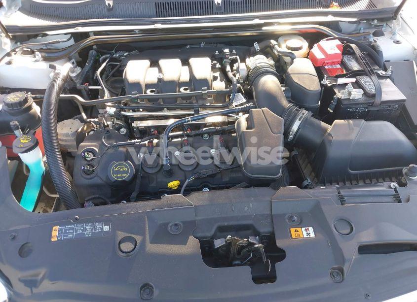 Photo 10 of 2016 Ford Taurus SEL (VIN 1FAHP2E86GG102032)