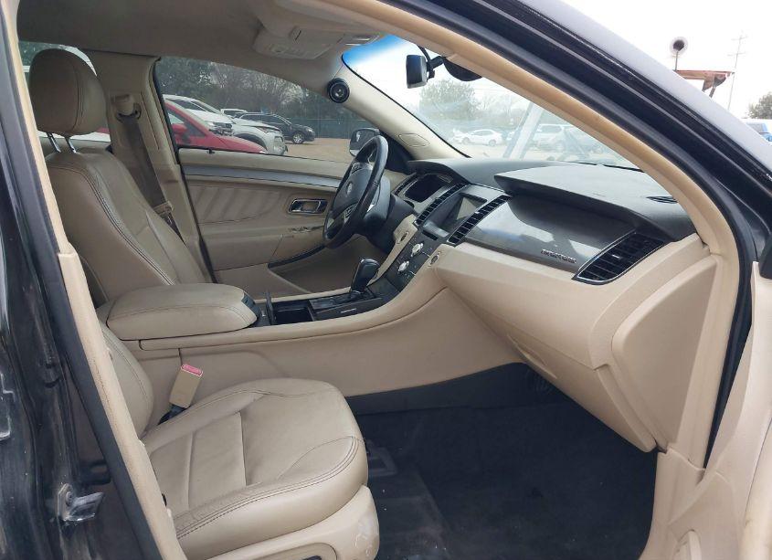 Photo 5 of 2016 Ford Taurus SEL (VIN 1FAHP2E86GG145124)