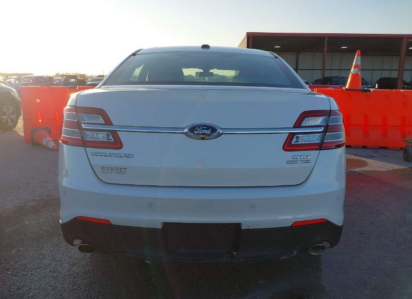 Photo 16 of 2016 Ford Taurus SEL (VIN 1FAHP2E86GG147293)
