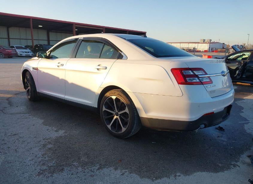 Photo 3 of 2016 Ford Taurus SEL (VIN 1FAHP2E86GG147293)