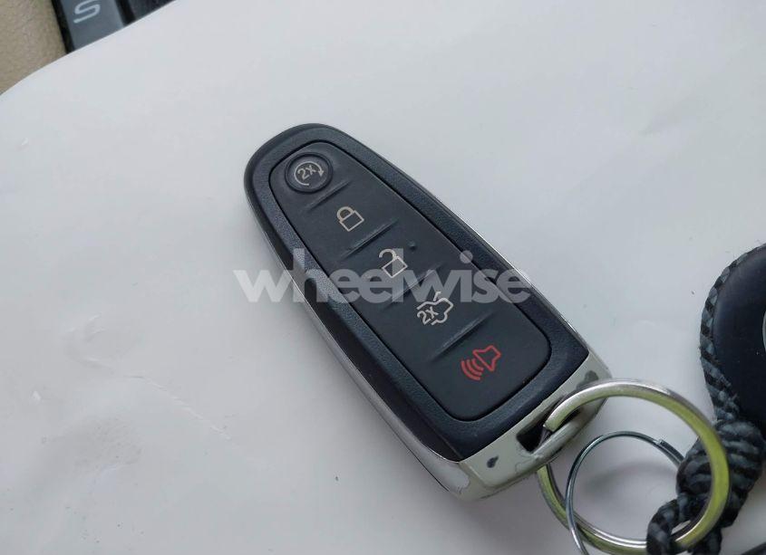 Photo 11 of 2017 Ford Taurus SEL (VIN 1FAHP2E86HG112643)