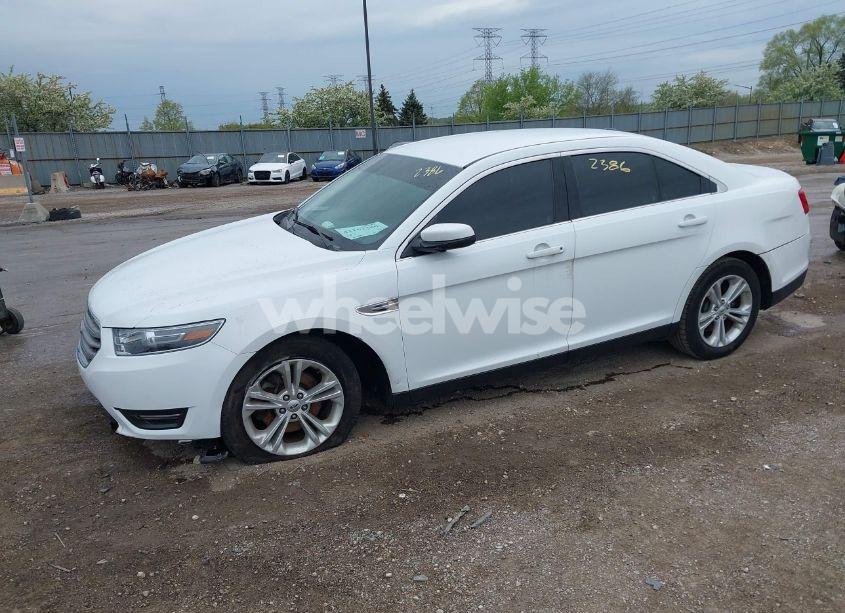 Photo 2 of 2017 Ford Taurus SEL (VIN 1FAHP2E86HG112643)