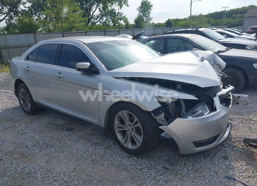 2017 Ford Taurus SEL (VIN 1FAHP2E86HG114814) main photo
