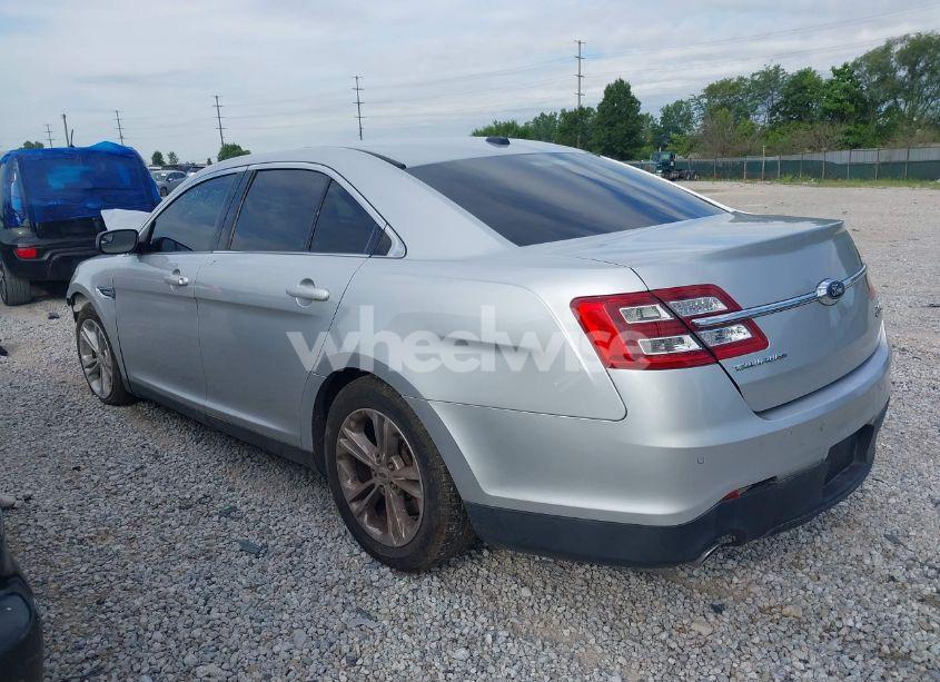 Photo 3 of 2017 Ford Taurus SEL (VIN 1FAHP2E86HG114814)