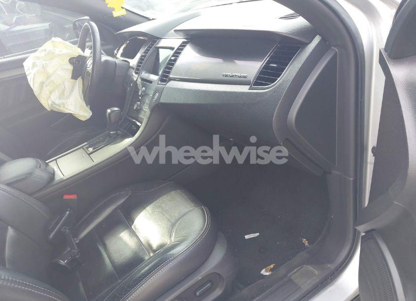 Photo 5 of 2017 Ford Taurus SEL (VIN 1FAHP2E86HG114814)