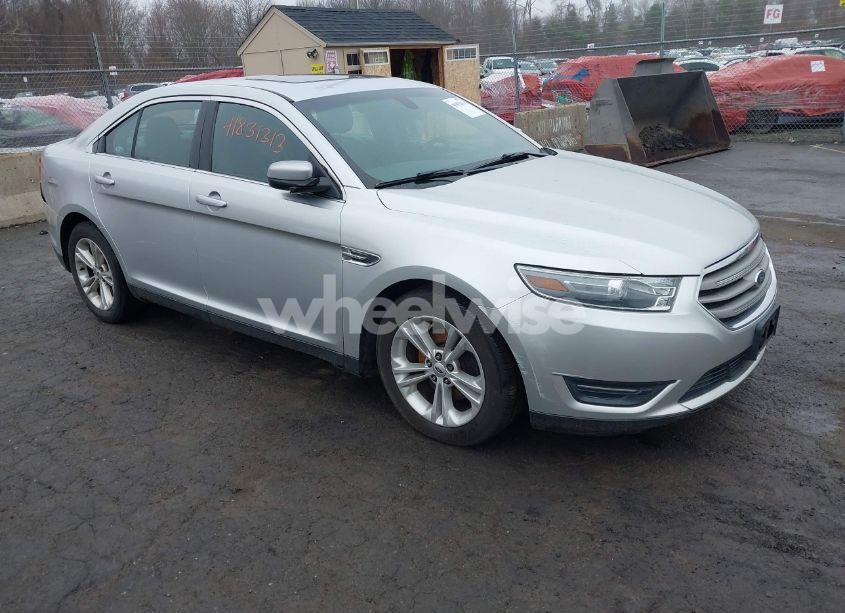 2013 Ford Taurus SEL (VIN 1FAHP2E87DG102584) main photo