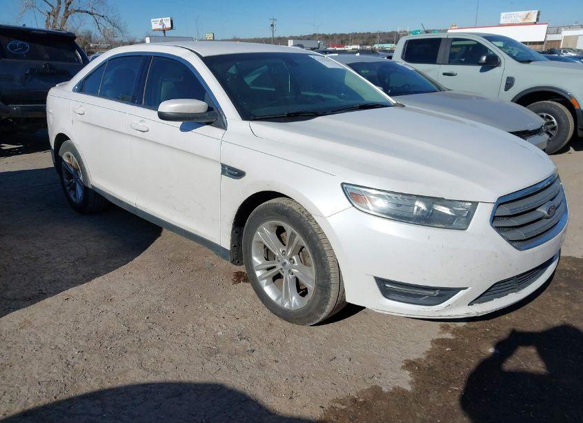 2013 Ford Taurus SEL (VIN 1FAHP2E87DG212065) main photo