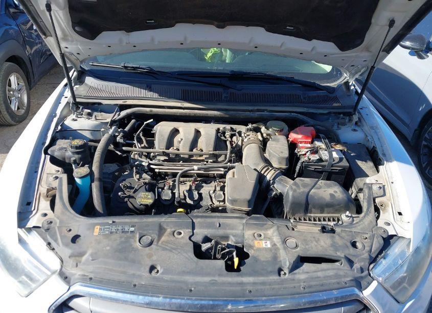 Photo 10 of 2013 Ford Taurus SEL (VIN 1FAHP2E87DG212065)