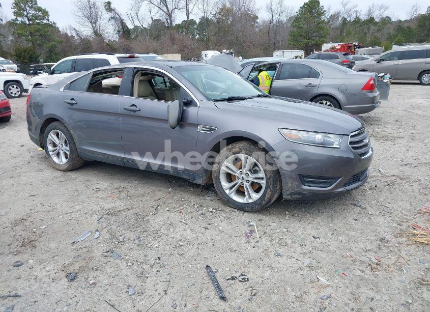 2014 Ford Taurus SEL (VIN 1FAHP2E87EG112811) main photo