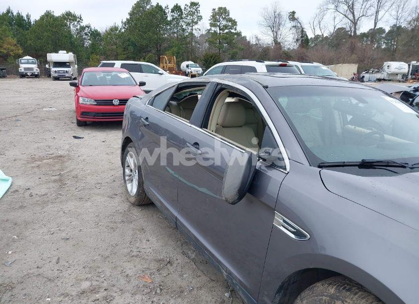 Photo 6 of 2014 Ford Taurus SEL (VIN 1FAHP2E87EG112811)