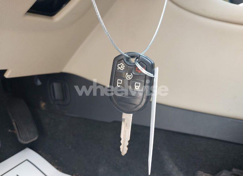 Photo 11 of 2014 Ford Taurus SEL (VIN 1FAHP2E87EG127065)