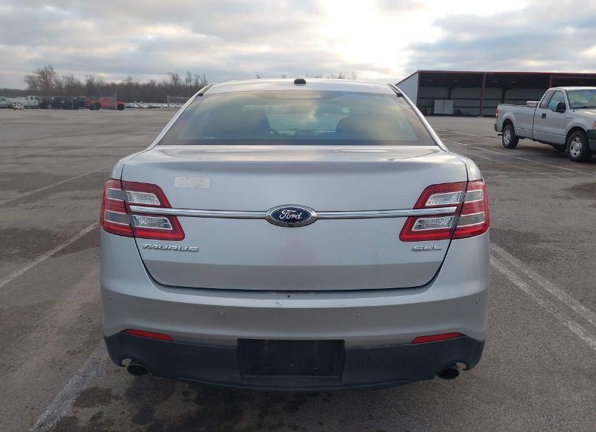 Photo 16 of 2015 Ford Taurus SEL (VIN 1FAHP2E87FG148824)