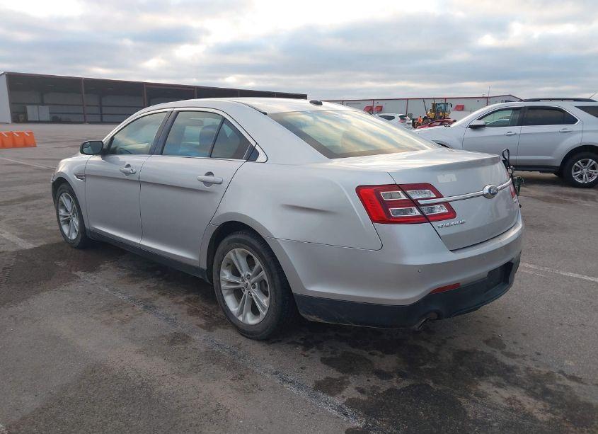 Photo 3 of 2015 Ford Taurus SEL (VIN 1FAHP2E87FG148824)