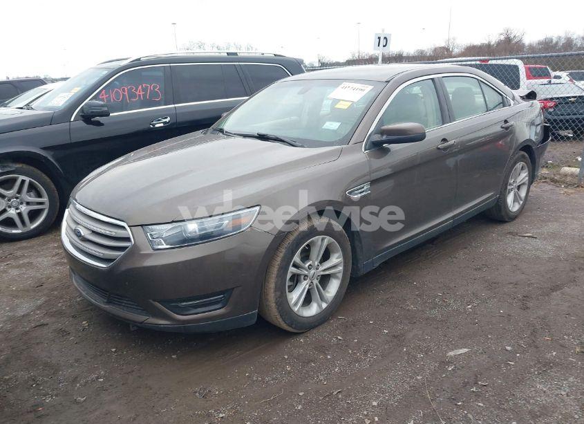 Photo 2 of 2015 Ford Taurus SEL (VIN 1FAHP2E87FG191883)