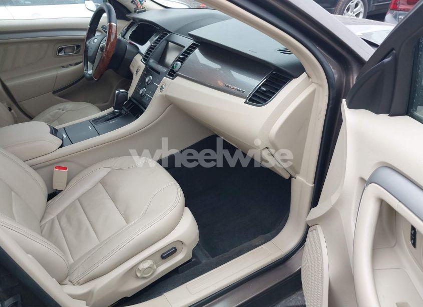 Photo 5 of 2015 Ford Taurus SEL (VIN 1FAHP2E87FG191883)