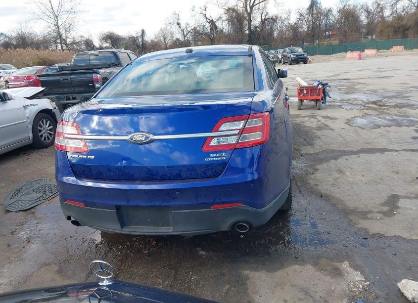 Photo 16 of 2015 Ford Taurus SEL (VIN 1FAHP2E87FG192466)