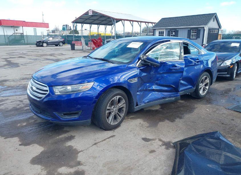 Photo 2 of 2015 Ford Taurus SEL (VIN 1FAHP2E87FG192466)