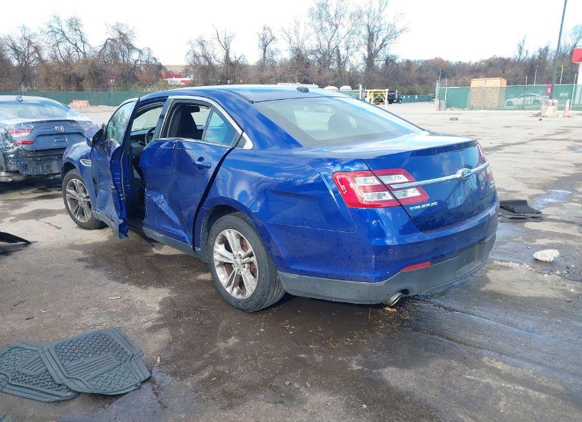 Photo 3 of 2015 Ford Taurus SEL (VIN 1FAHP2E87FG192466)