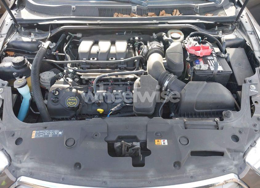 Photo 10 of 2015 Ford Taurus SEL (VIN 1FAHP2E87FG194170)
