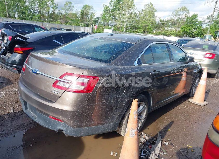 Photo 4 of 2015 Ford Taurus SEL (VIN 1FAHP2E87FG194170)