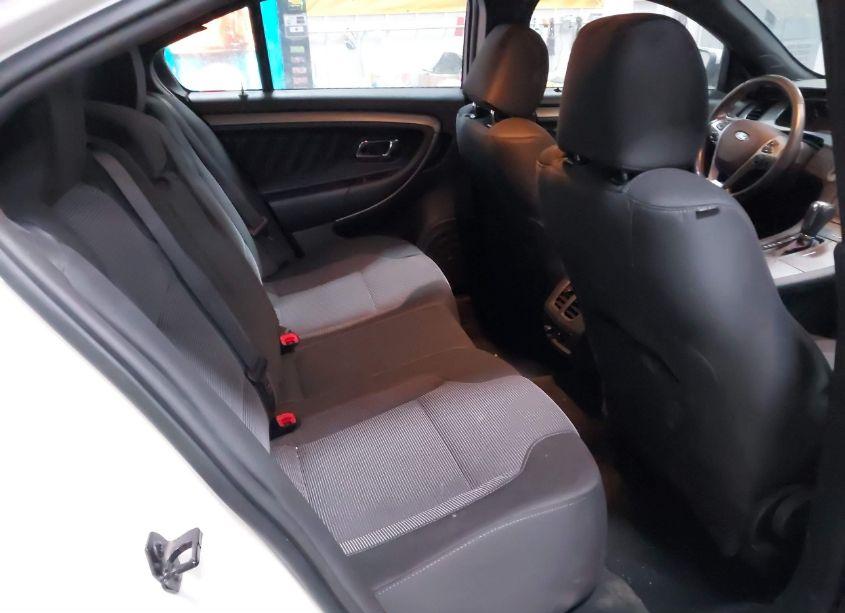 Photo 8 of 2016 Ford Taurus SEL (VIN 1FAHP2E87GG122001)