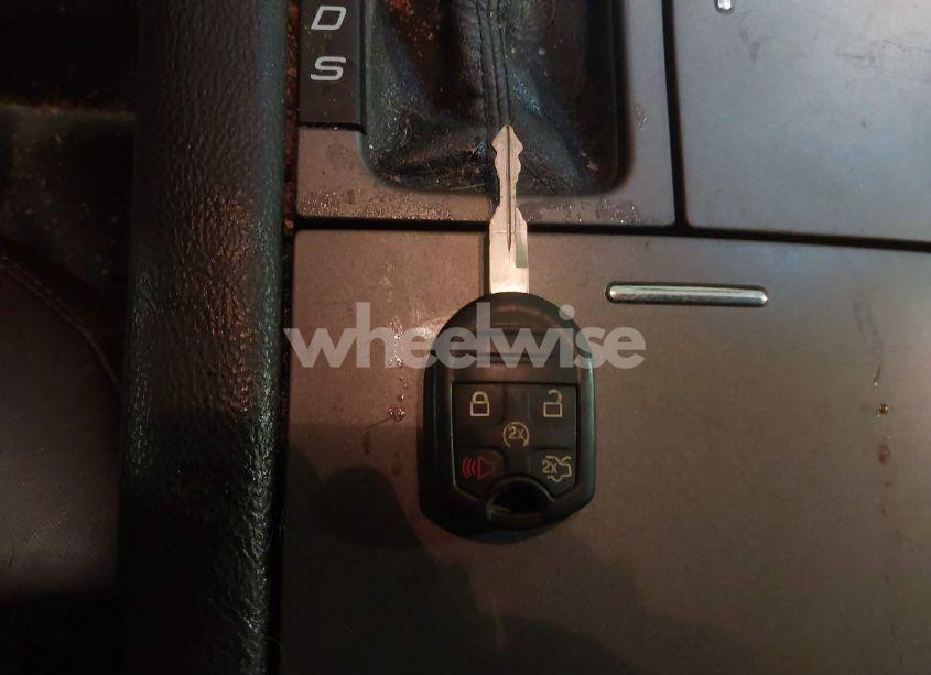 Photo 11 of 2013 Ford Taurus SEL (VIN 1FAHP2E88DG138428)