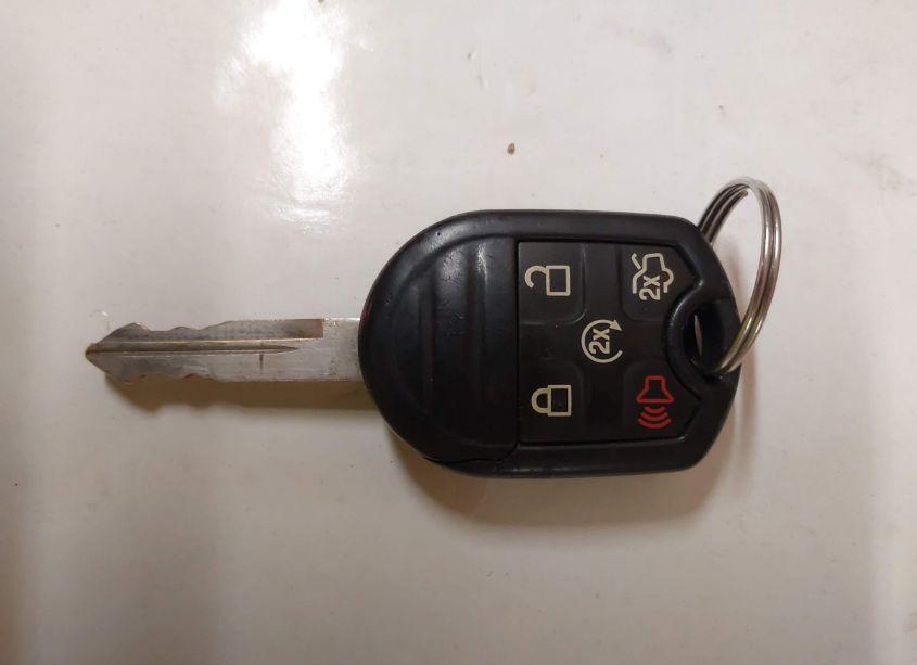 Photo 11 of 2013 Ford Taurus SEL (VIN 1FAHP2E88DG142334)