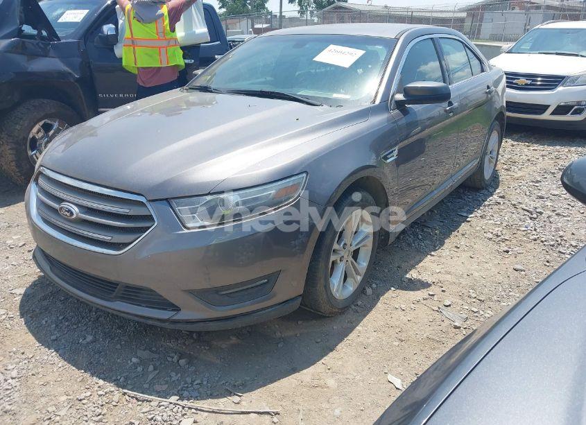 Photo 2 of 2013 Ford Taurus SEL (VIN 1FAHP2E88DG191808)