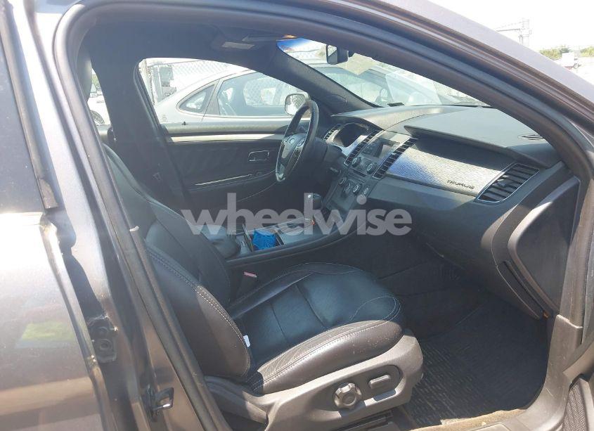 Photo 5 of 2013 Ford Taurus SEL (VIN 1FAHP2E88DG191808)