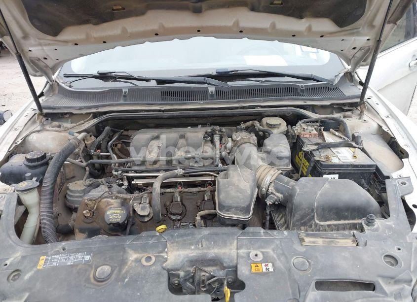 Photo 10 of 2014 Ford Taurus SEL (VIN 1FAHP2E88EG123557)