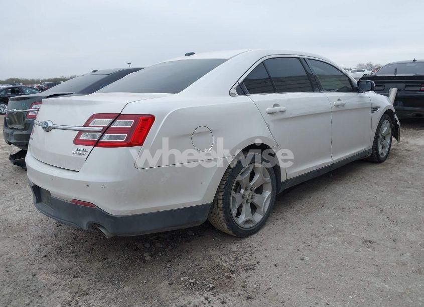 Photo 4 of 2014 Ford Taurus SEL (VIN 1FAHP2E88EG123557)