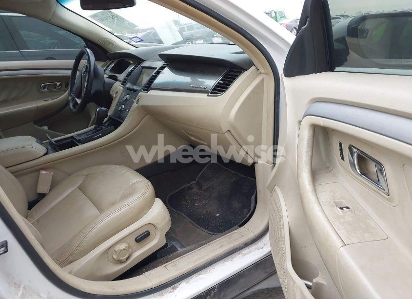 Photo 5 of 2014 Ford Taurus SEL (VIN 1FAHP2E88EG123557)