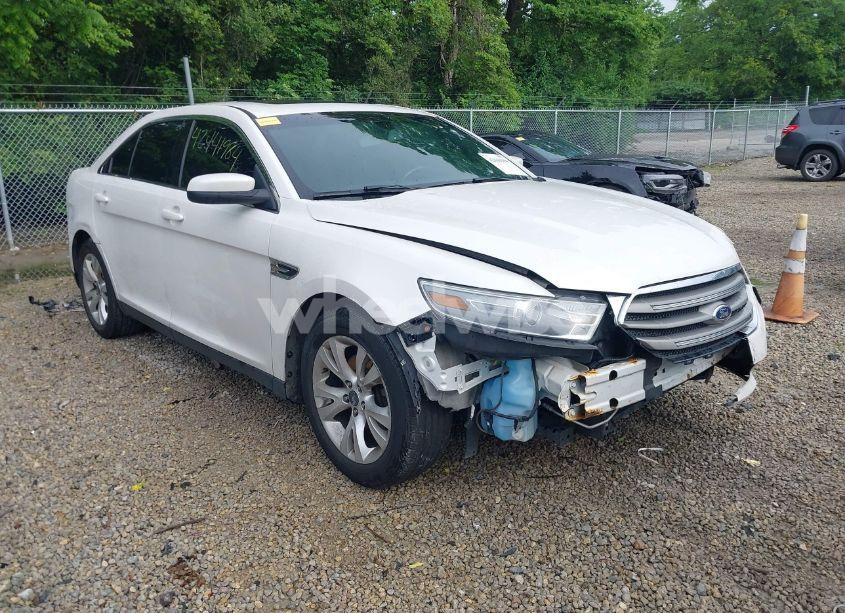 2014 Ford Taurus SEL (VIN 1FAHP2E88EG129018) main photo