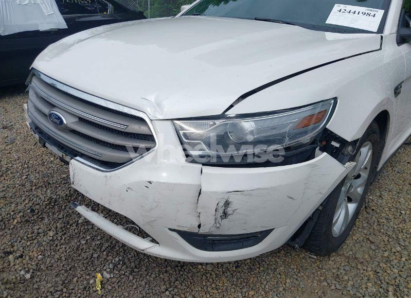 Photo 18 of 2014 Ford Taurus SEL (VIN 1FAHP2E88EG129018)