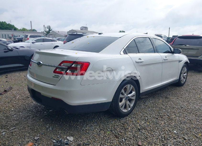 Photo 4 of 2014 Ford Taurus SEL (VIN 1FAHP2E88EG129018)