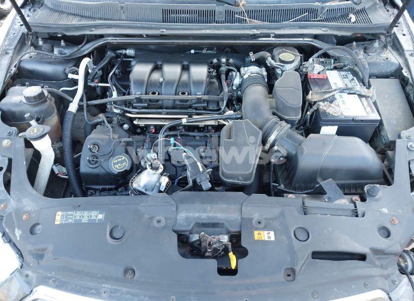 Photo 10 of 2015 Ford Taurus SEL (VIN 1FAHP2E88FG133197)