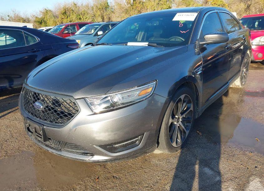 Photo 2 of 2015 Ford Taurus SEL (VIN 1FAHP2E88FG145723)