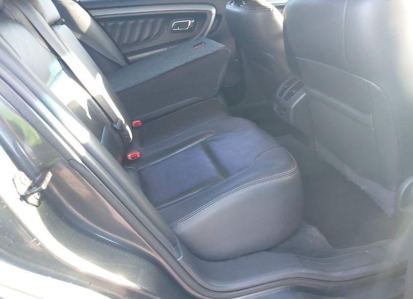 Photo 8 of 2015 Ford Taurus SEL (VIN 1FAHP2E88FG145723)